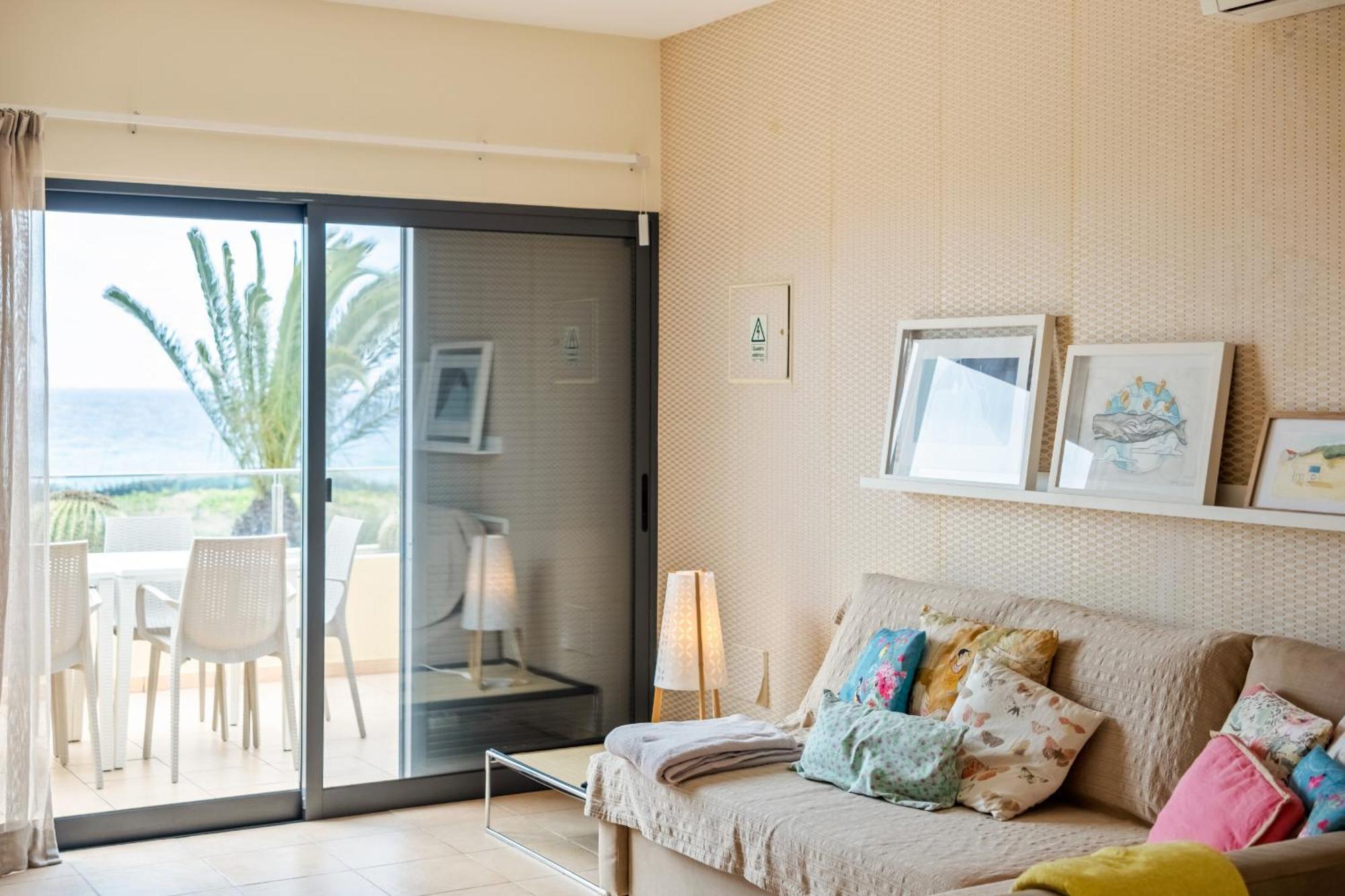 Casa Das Pedras Pretas - By Wehost Porto Santo Eksteriør bilde