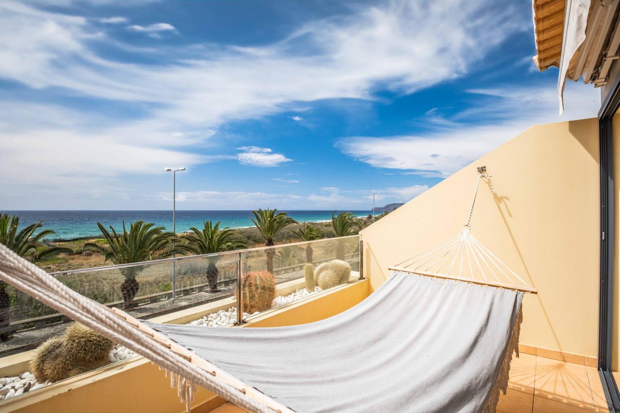 Casa Das Pedras Pretas - By Wehost Porto Santo Eksteriør bilde